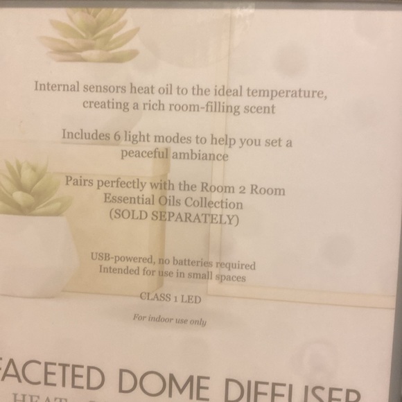 Faceted dome diffuser - Picture 2 of 2